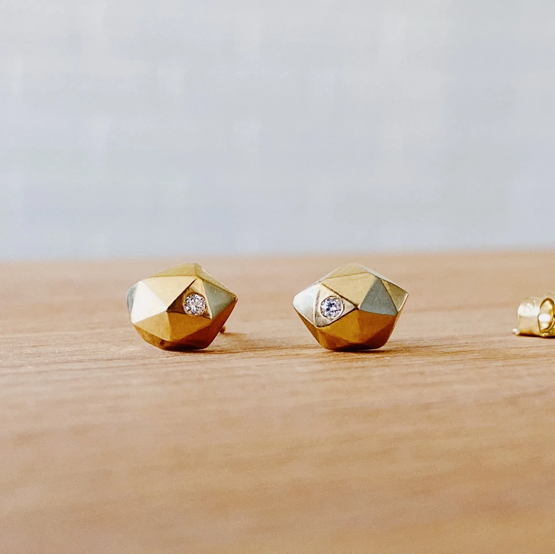 Vermeil Tiny Fragment Diamond Stud Earrings